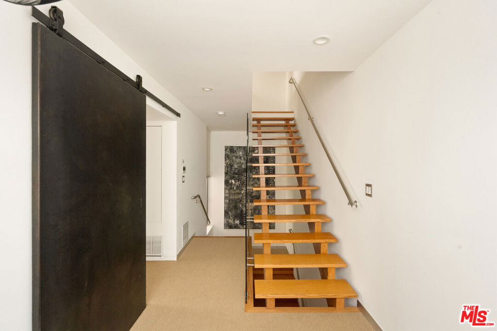 122 Mildred Avenue Property Photo 32
