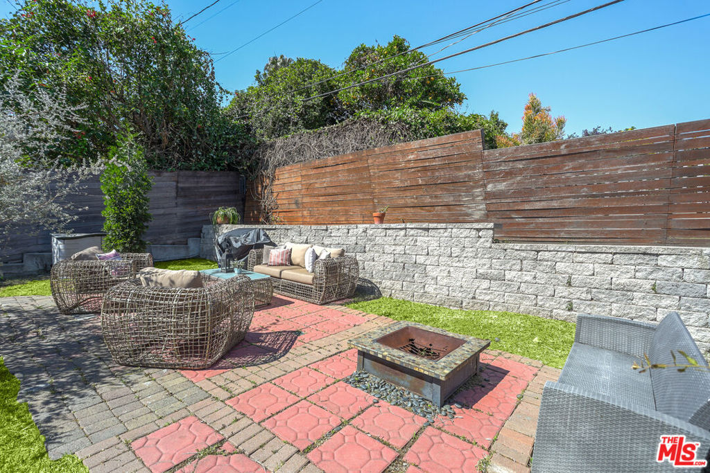 3247 Descanso Drive Property Photo 32