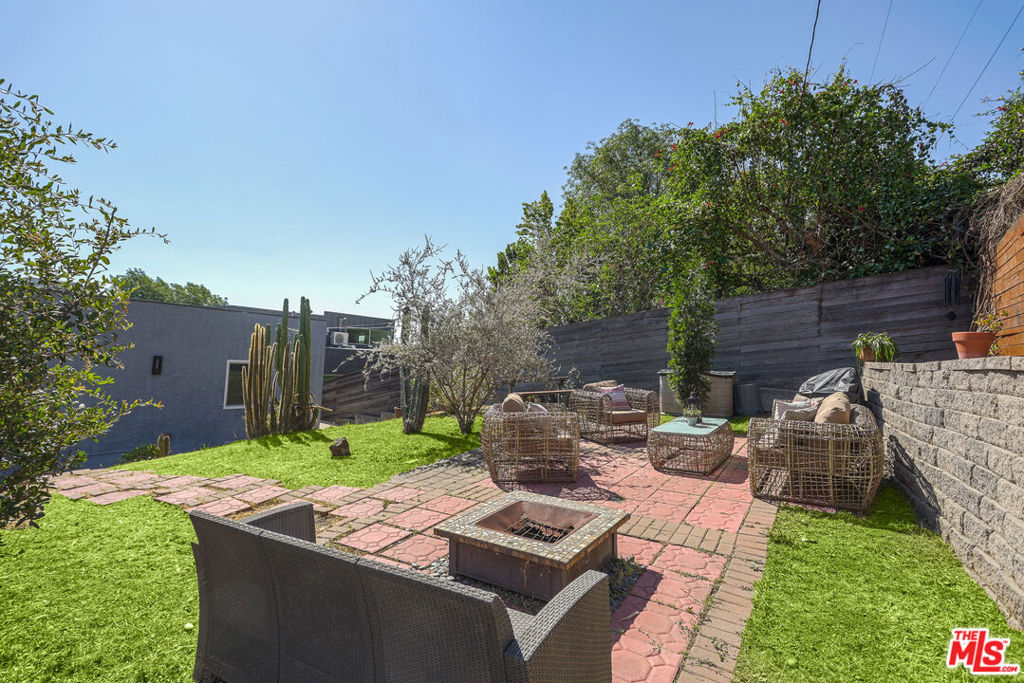 3247 Descanso Drive Property Photo 33