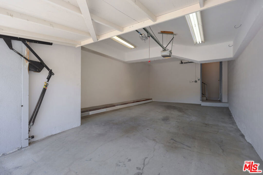 3247 Descanso Drive Property Photo 35