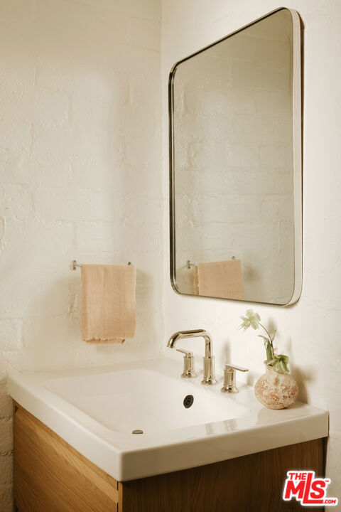 2218 Pico Boulevard Property Photo 15