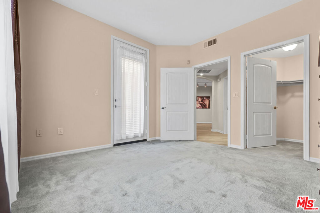 2001 Artesia Boulevard 208 Property Photo 14