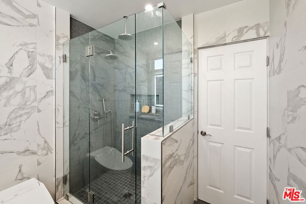 10725 Ohio Avenue 2 Property Photo 22