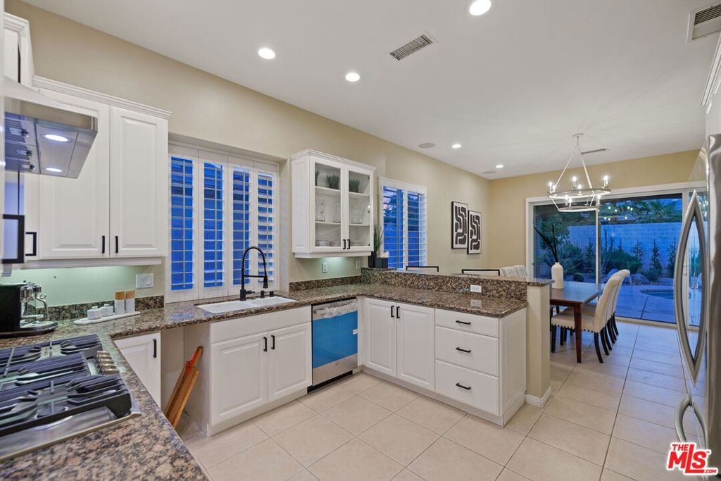 4 Cartier Court Property Photo 33