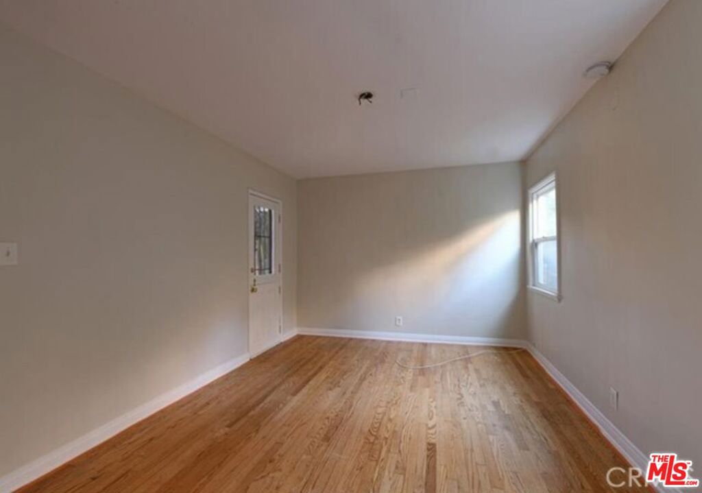 11061 Ohio Avenue 1 Property Photo 3