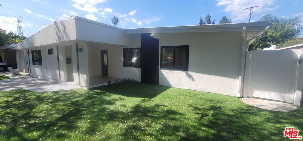 18745 Lull Street Property Photo 2