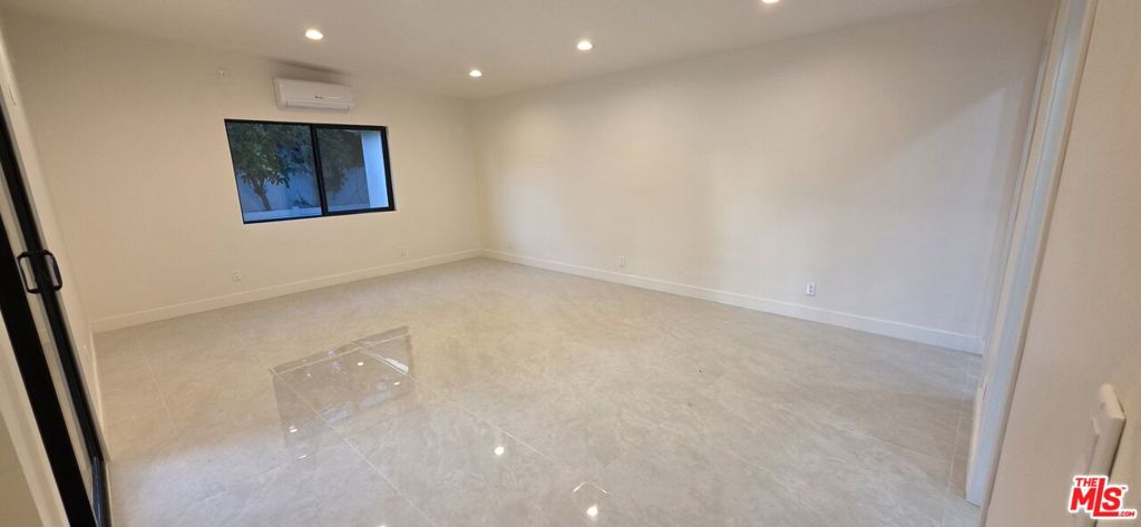 18745 Lull Street Property Photo 9