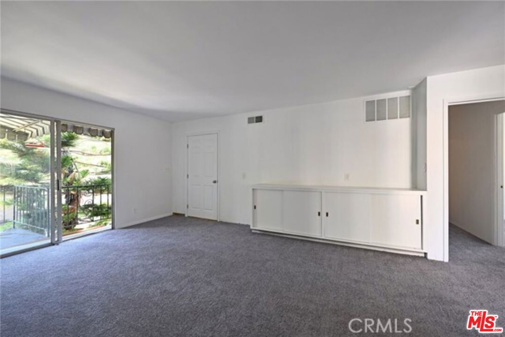 11061 Ohio Avenue 3 Property Photo 12
