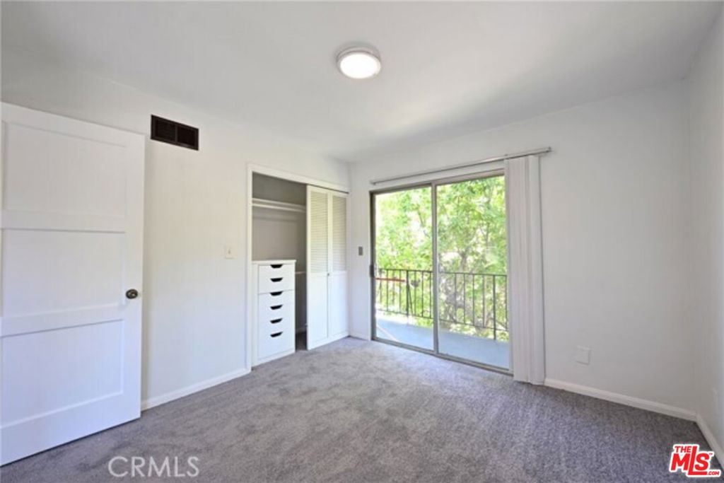 11061 Ohio Avenue 3 Property Photo 16
