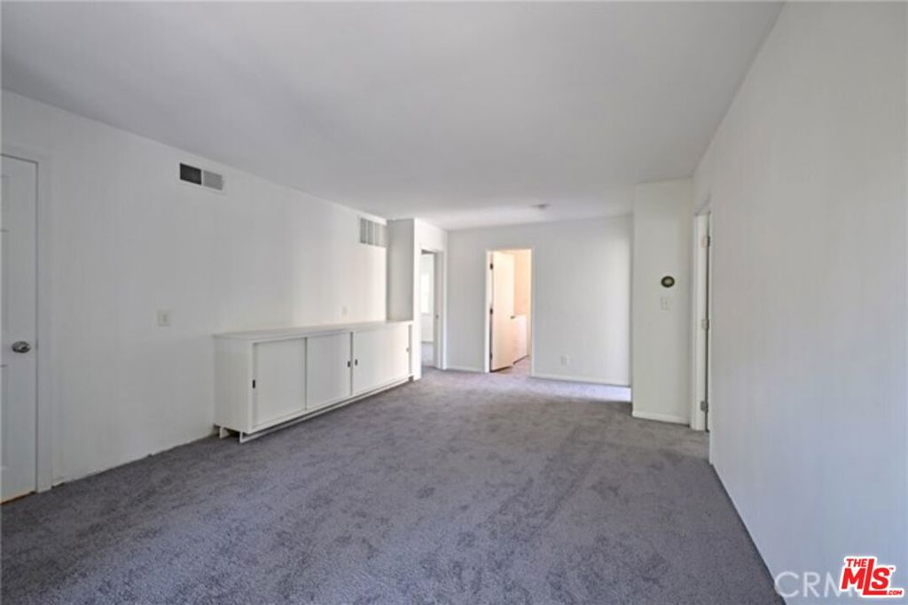 11061 Ohio Avenue 3 Property Photo 19