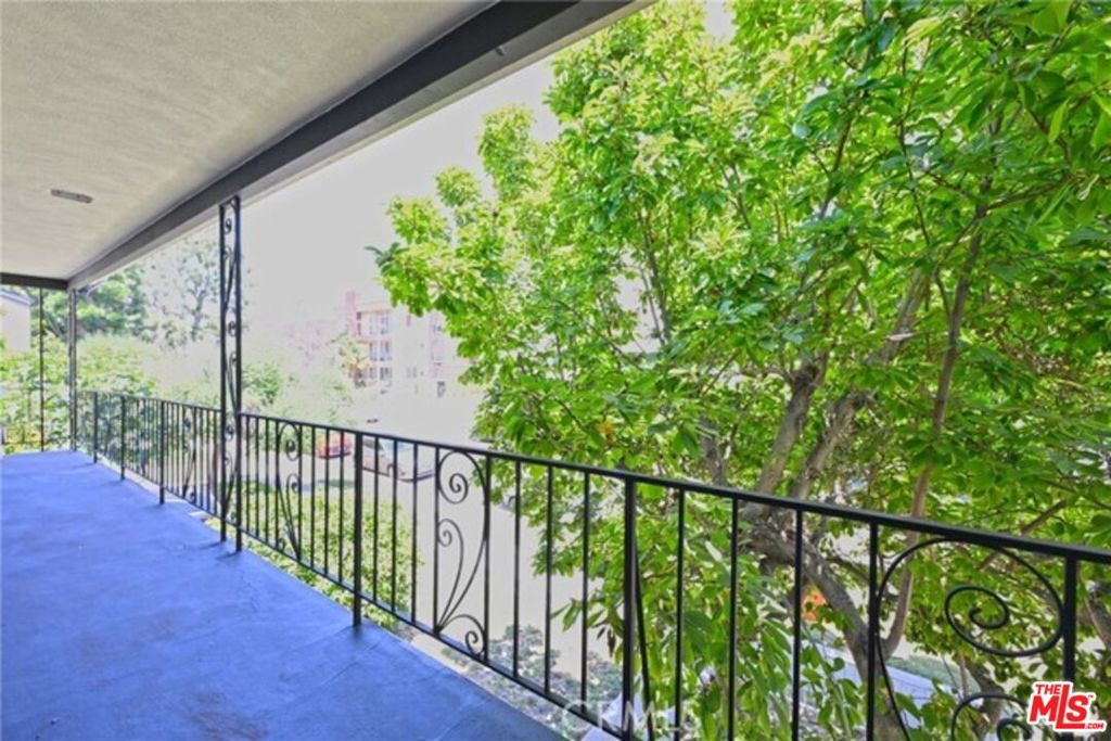 11061 Ohio Avenue 3 Property Photo 20