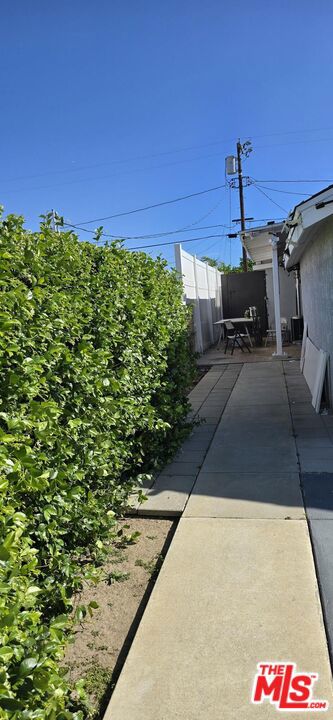 17550 Willard Property Photo 3