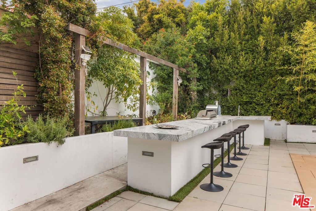 12443 W Sunset Boulevard Property Photo 32