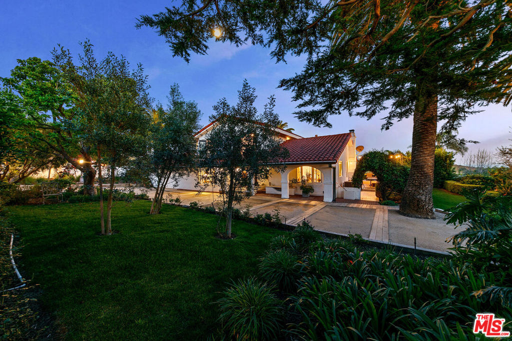 6120 Cavalleri Road Property Photo 7