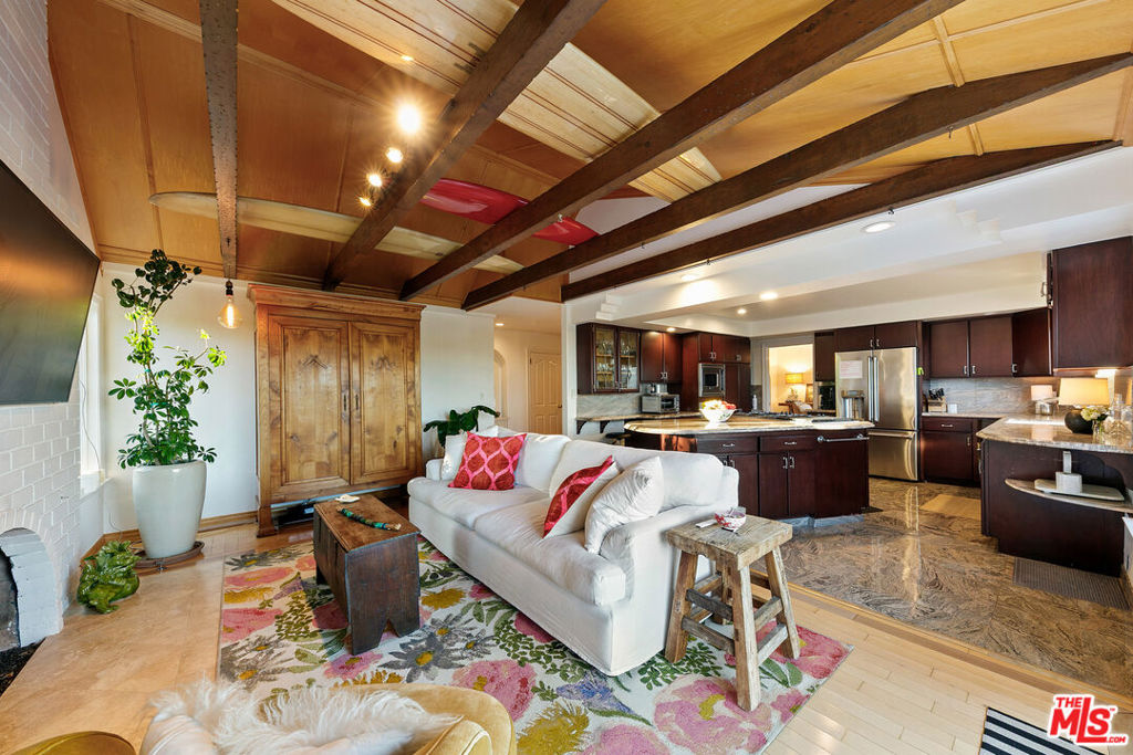 6120 Cavalleri Road Property Photo 21