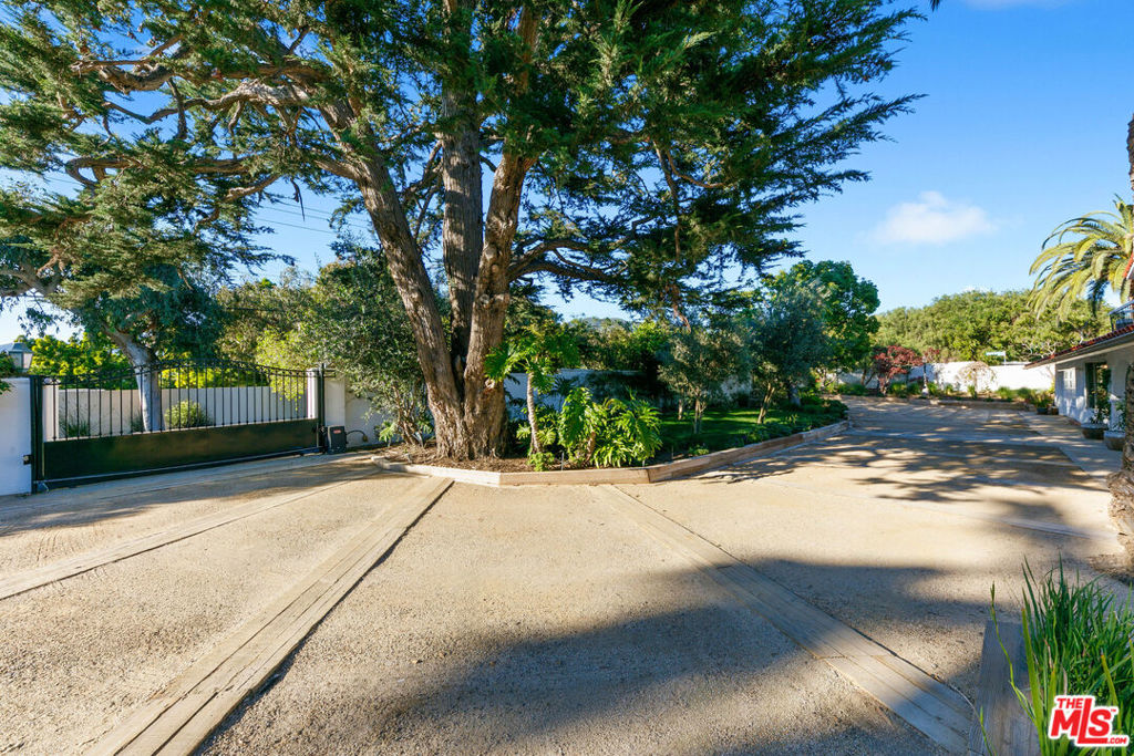 6120 Cavalleri Road Property Photo 52