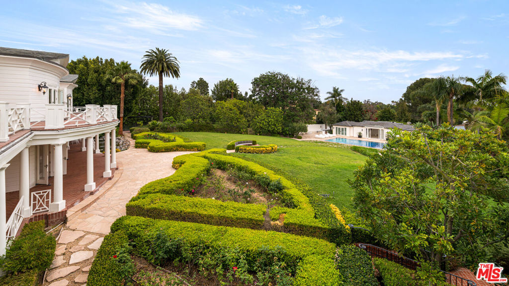 10250 W Sunset Boulevard Property Photo 7
