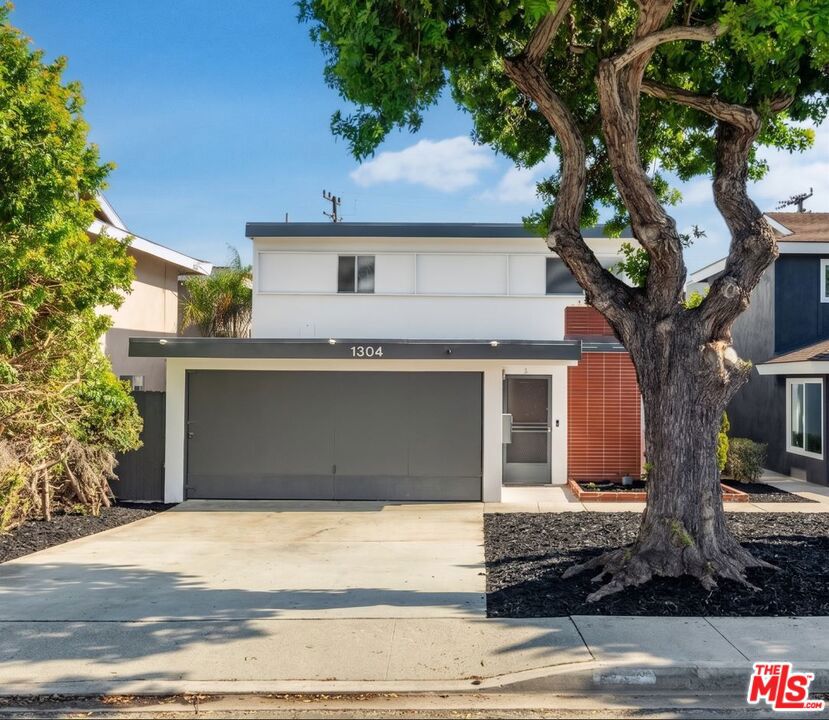 1304 Amethyst Street Property Photo 4