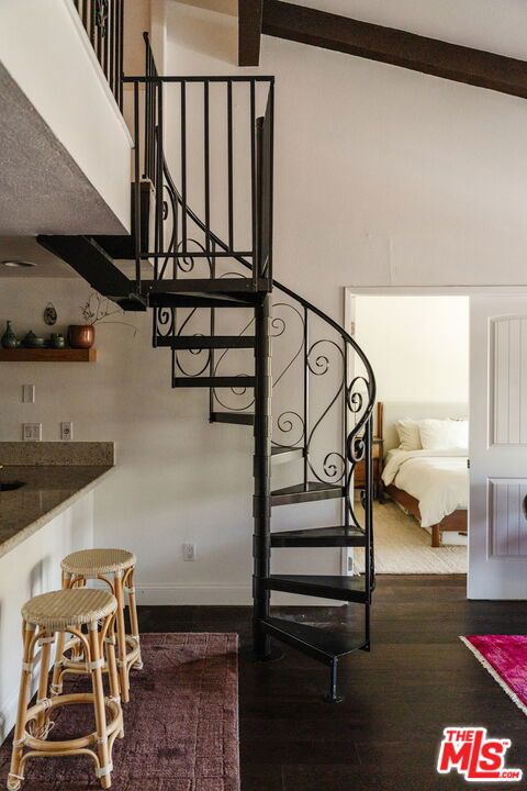 2700 Cahuenga Boulevard 4319 Property Photo 11