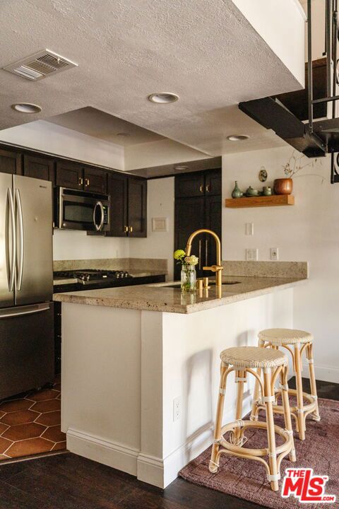 2700 Cahuenga Boulevard 4319 Property Photo 12
