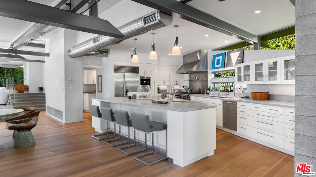 28827 Grayfox Street Property Photo 20
