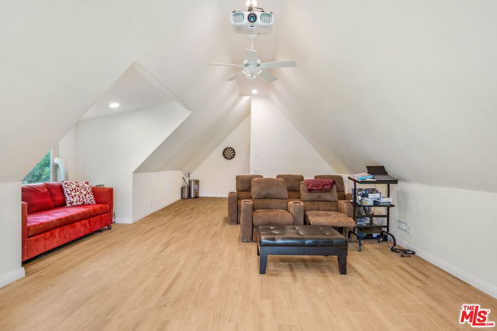 21128 Bellini Drive Property Photo 47