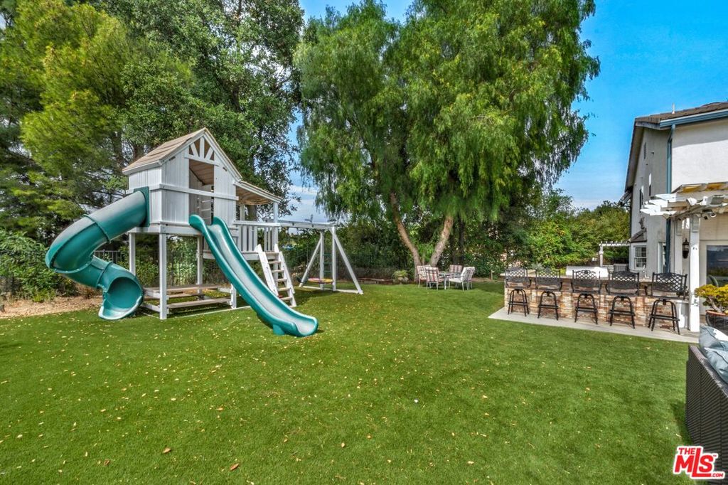 21128 Bellini Drive Property Photo 65