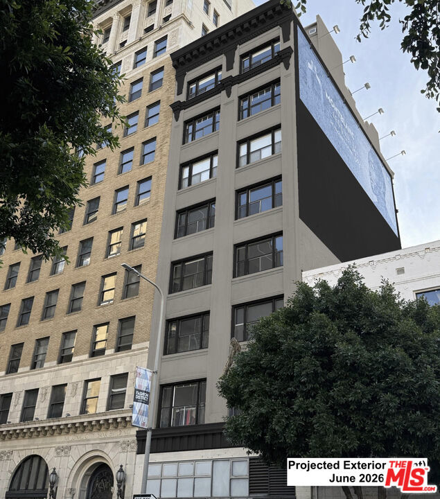814 S Spring Street 8 Property Photo 23