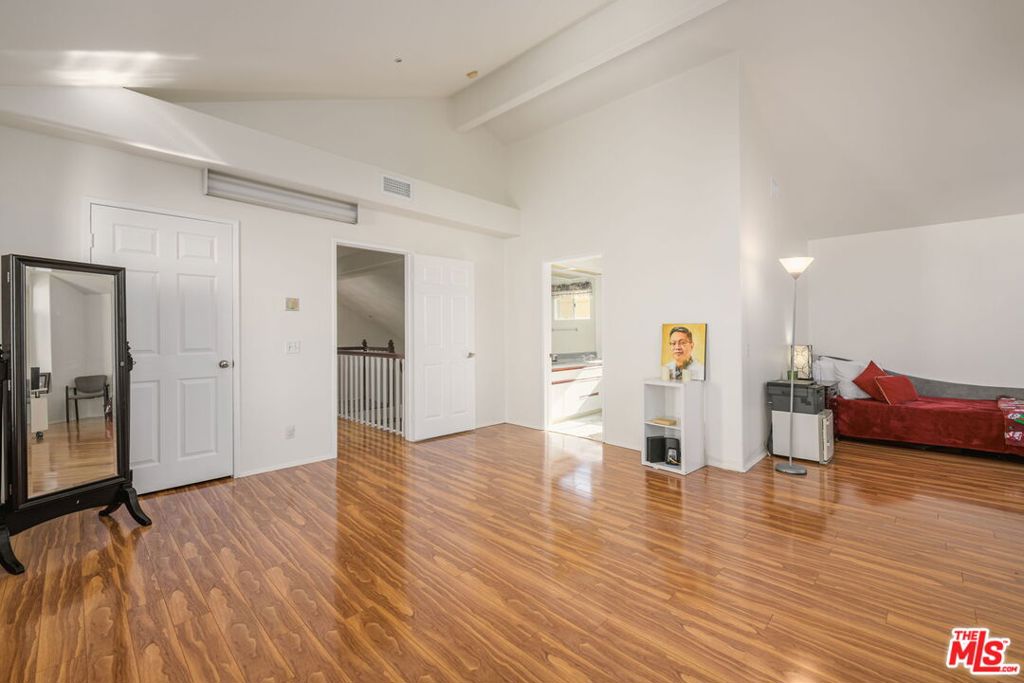 9152 Vincente Way Property Photo 15