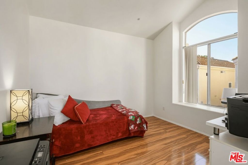 9152 Vincente Way Property Photo 16
