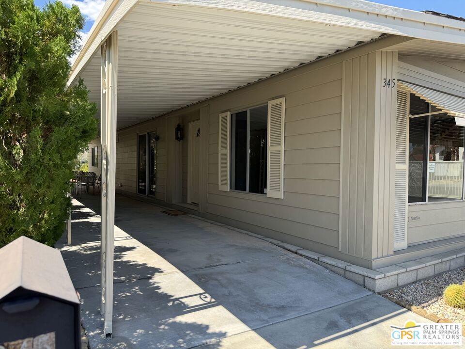 345 San Domingo Drive Property Photo 2