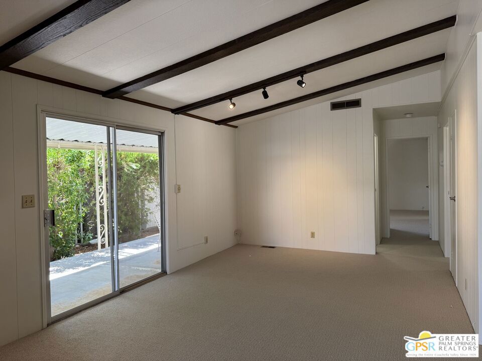 345 San Domingo Drive Property Photo 8
