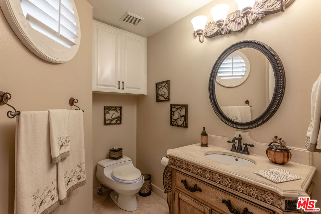 6483 Zuma View Place 106 Property Photo 15