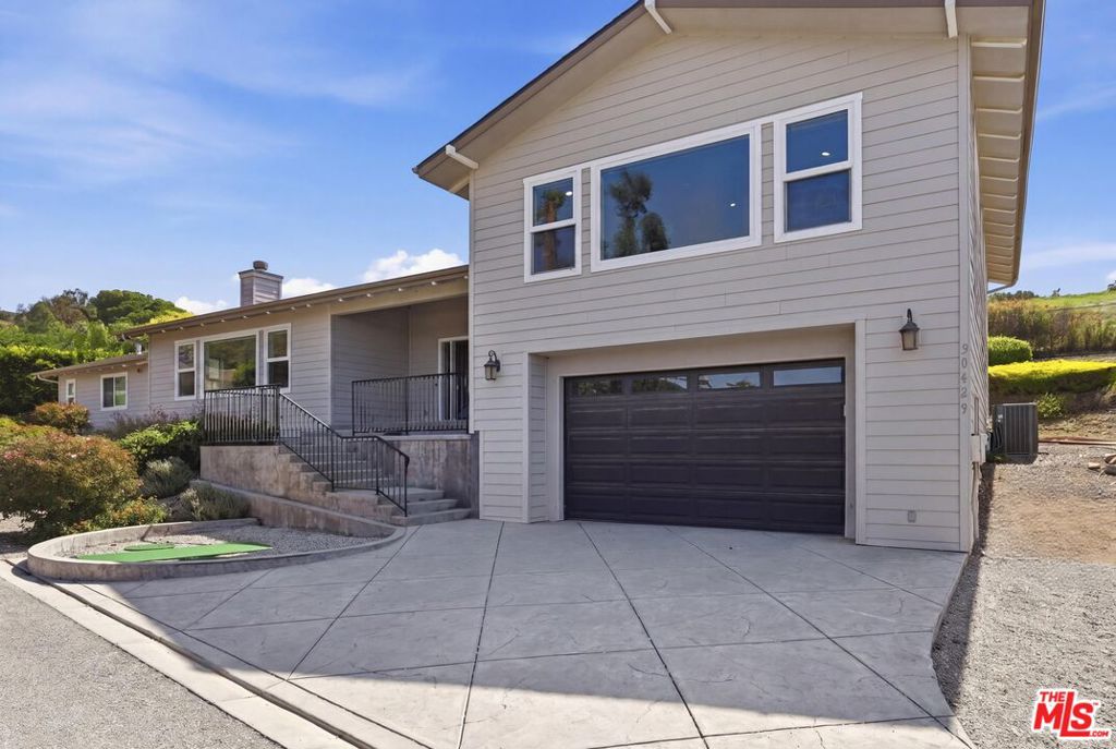 30429 Morning View Drive Property Photo 1