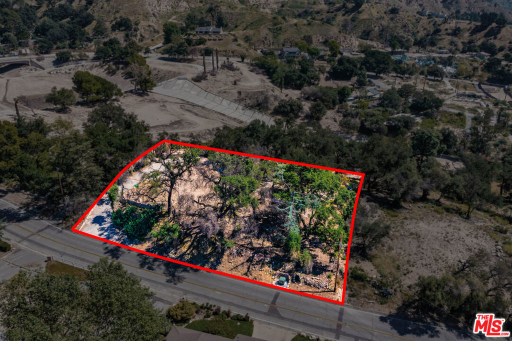 3172 Rubio Canyon Road Property Photo 3