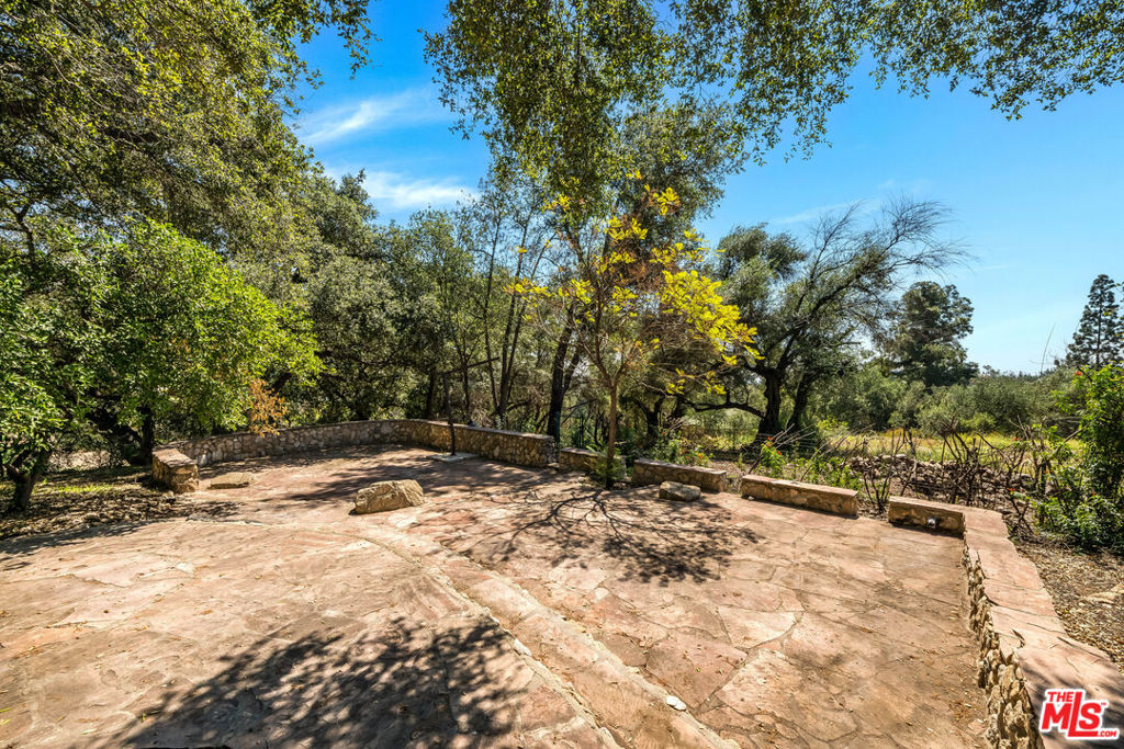 3172 Rubio Canyon Road Property Photo 10