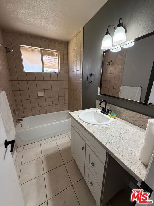 38454 Sumac Avenue Property Photo 7