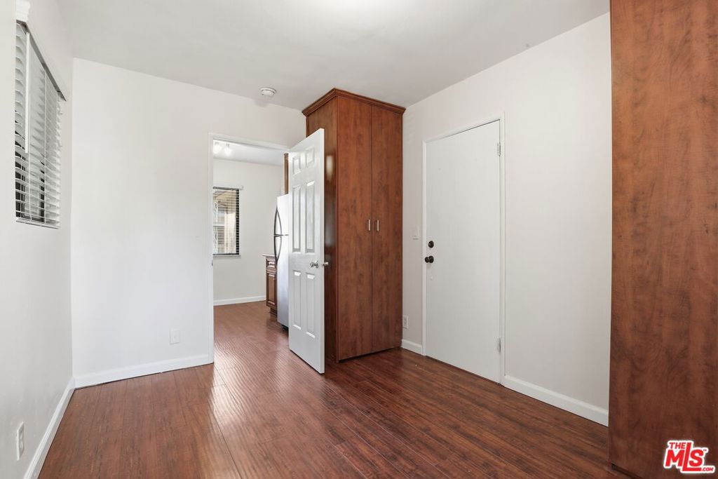 7154 Lexington Avenue Property Photo 32
