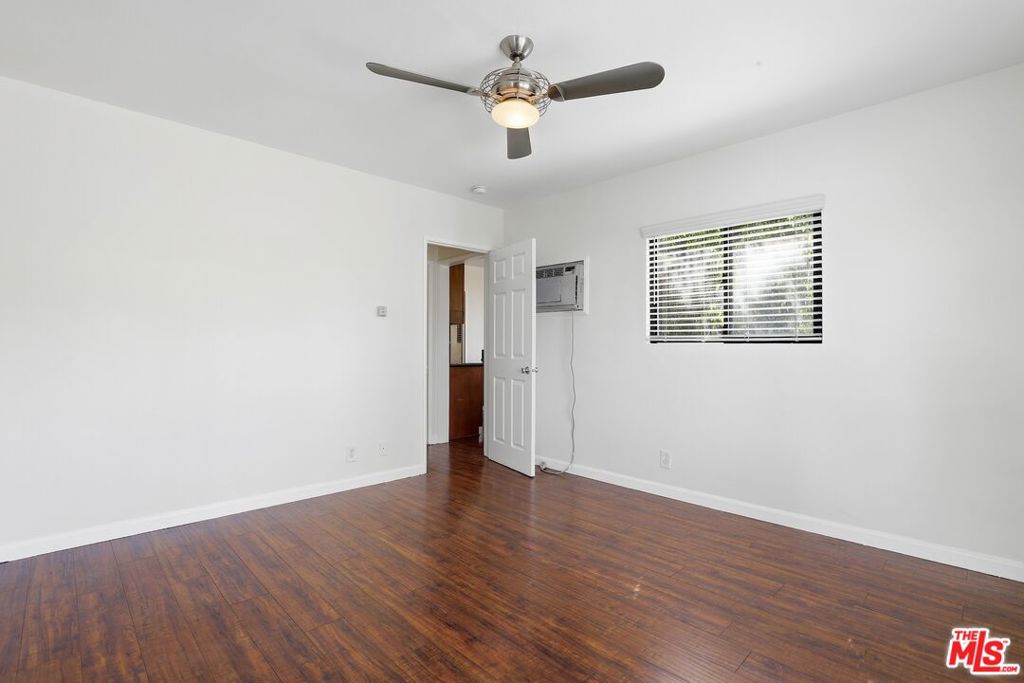 7154 Lexington Avenue Property Photo 25