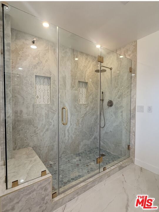 8311 Sale Avenue Property Photo 28