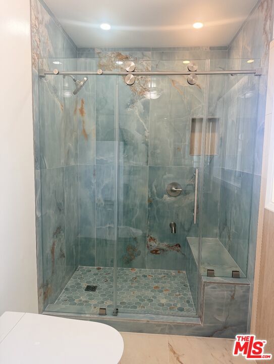 8311 Sale Avenue Property Photo 30