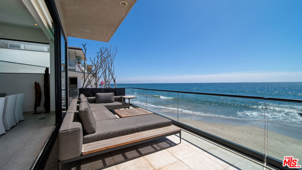 25250 Malibu Road Property Photo 14
