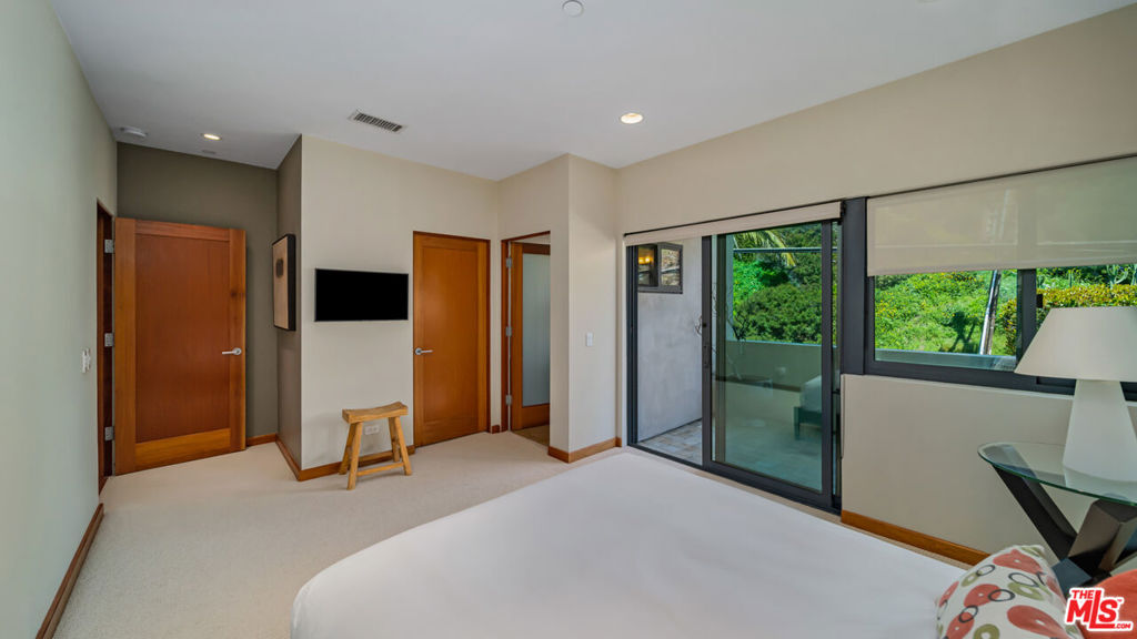 25250 Malibu Road Property Photo 53