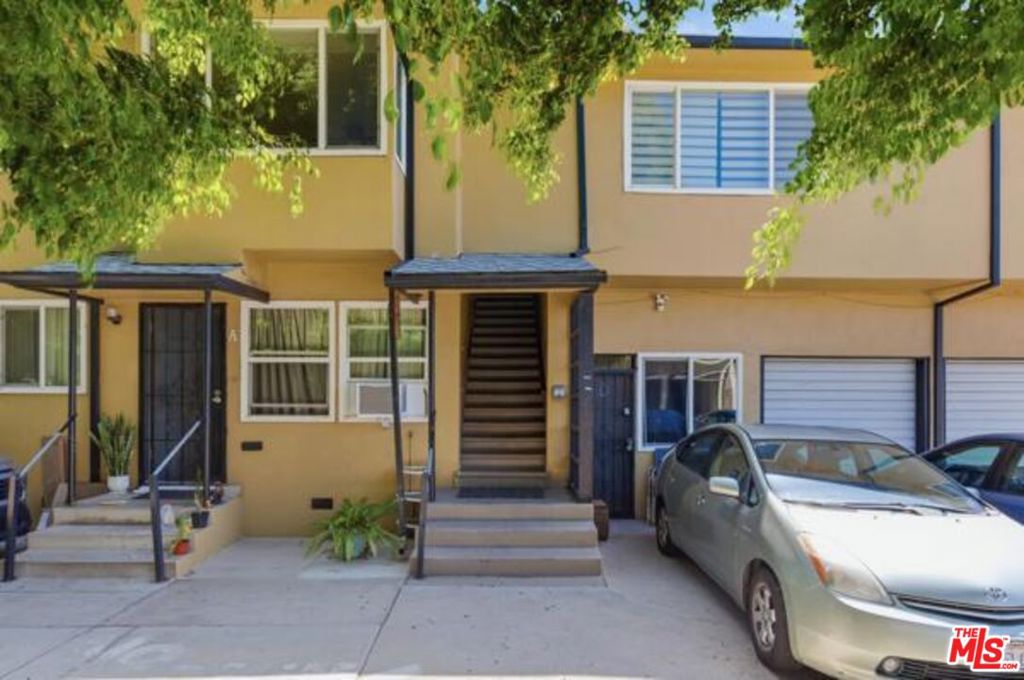 1340 E Broadway C Property Photo 4