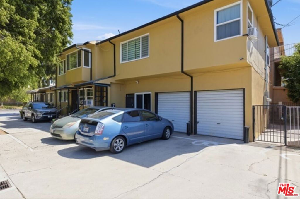 1340 E Broadway C Property Photo 5
