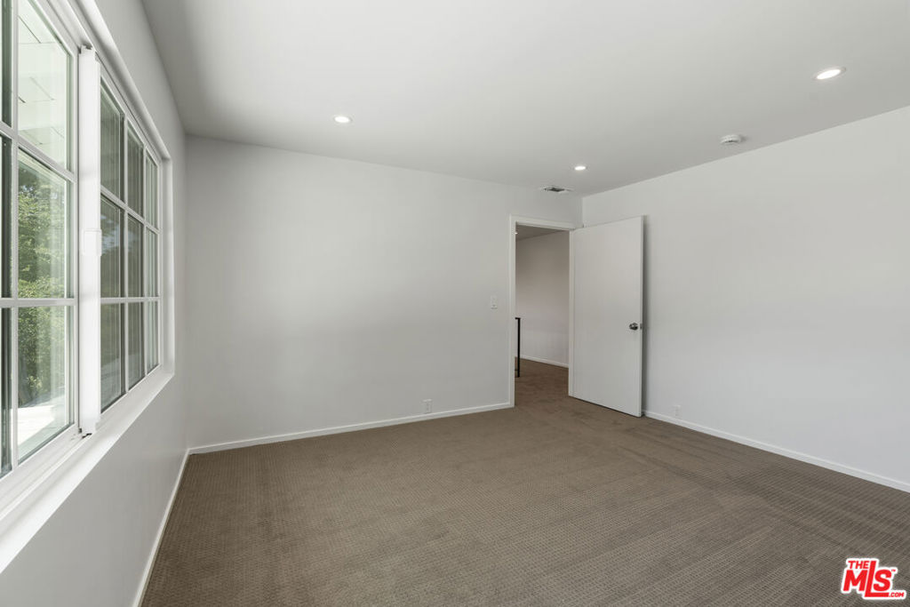 3062 Arrowhead Drive Property Photo 25