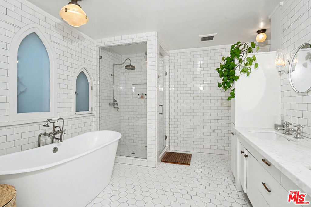 6356 Drexel Avenue Property Photo 31