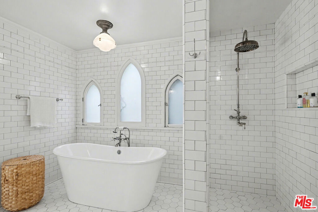 6356 Drexel Avenue Property Photo 32