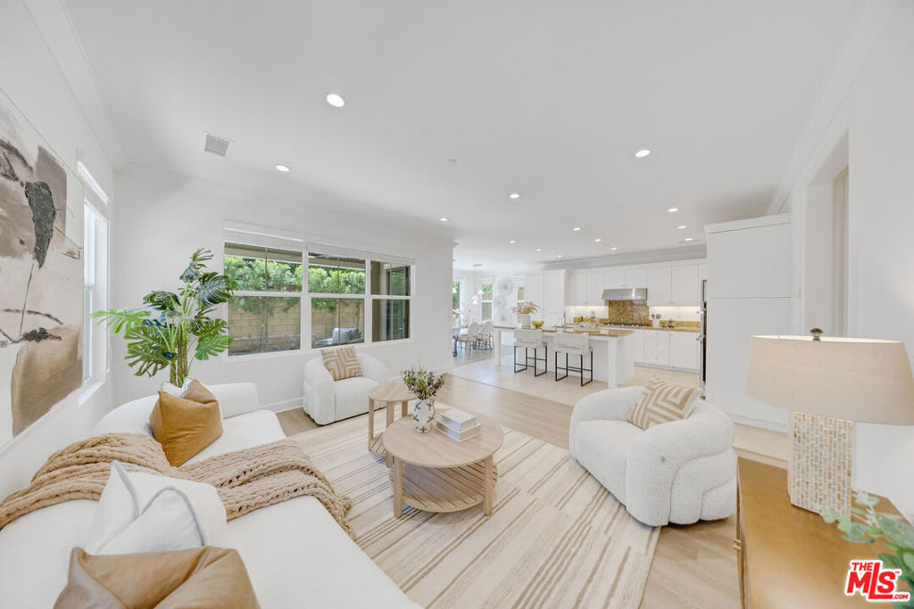 116 Mistletoe Property Photo 1