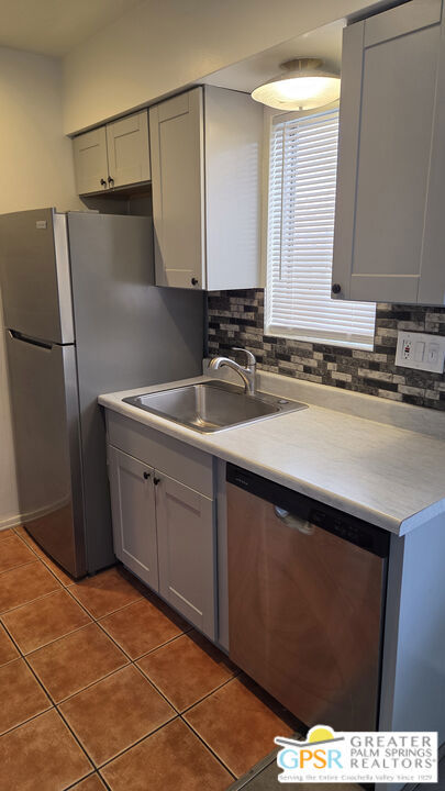 2290 S Palm Canyon Drive 114 Property Photo 4